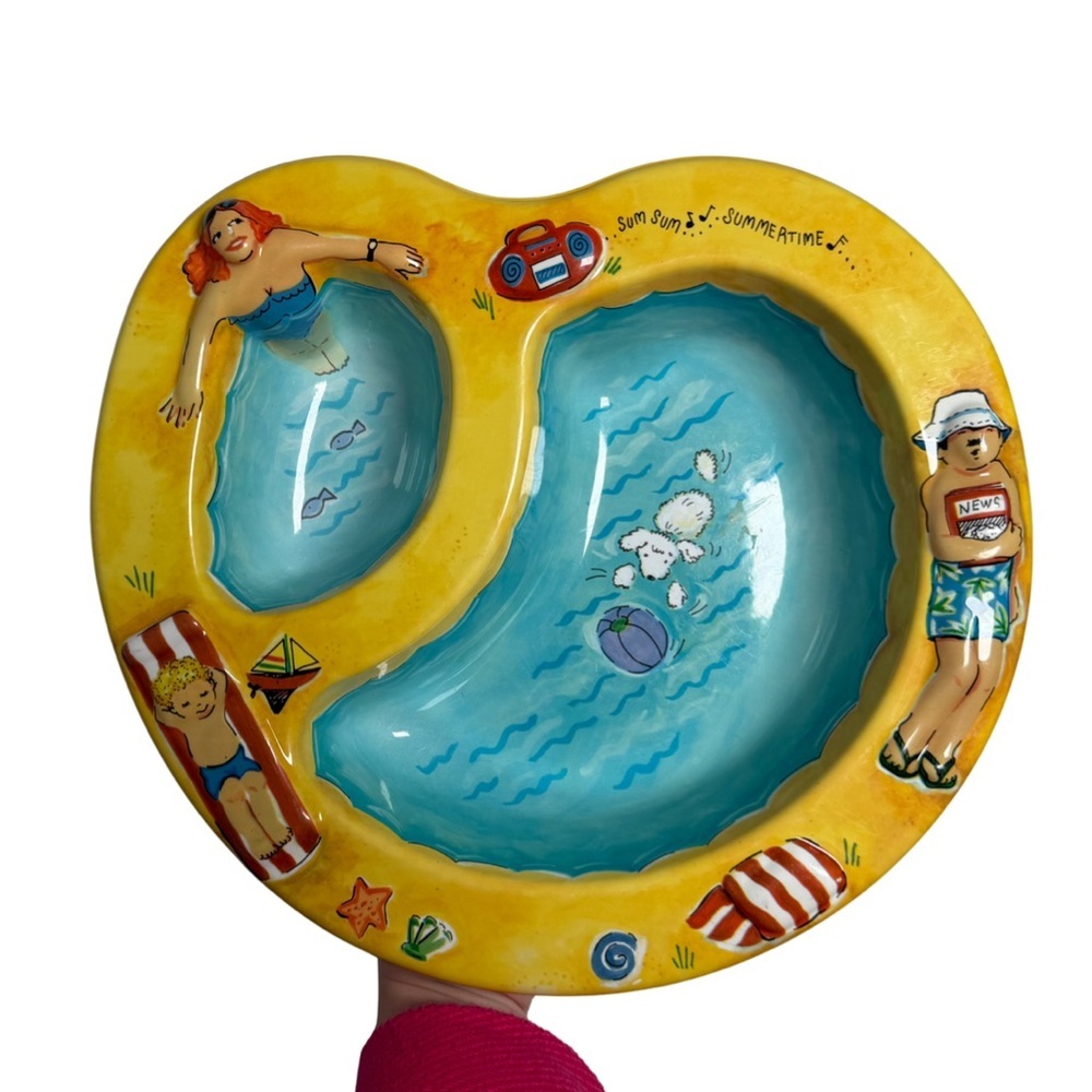 Vintage Plastic Chip and Dip Bowl Beach Swimming Pool Hot Tub Party Platter Tray